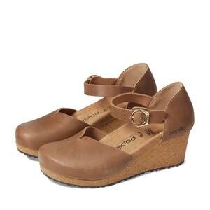 NEW BIRKENSTOCK women's mary ring-buckle clog in cognac